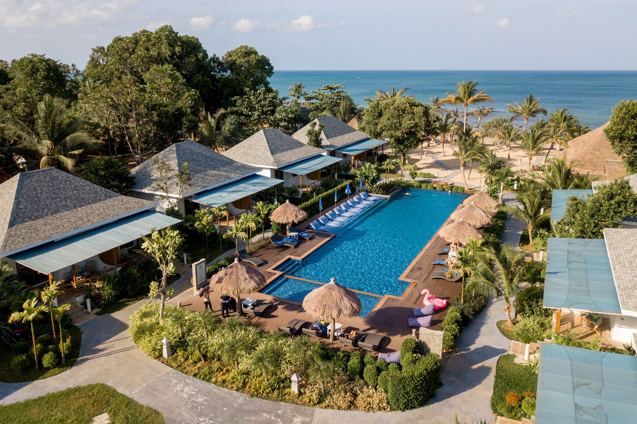 Lanta Casa Blanca Resort Hotel